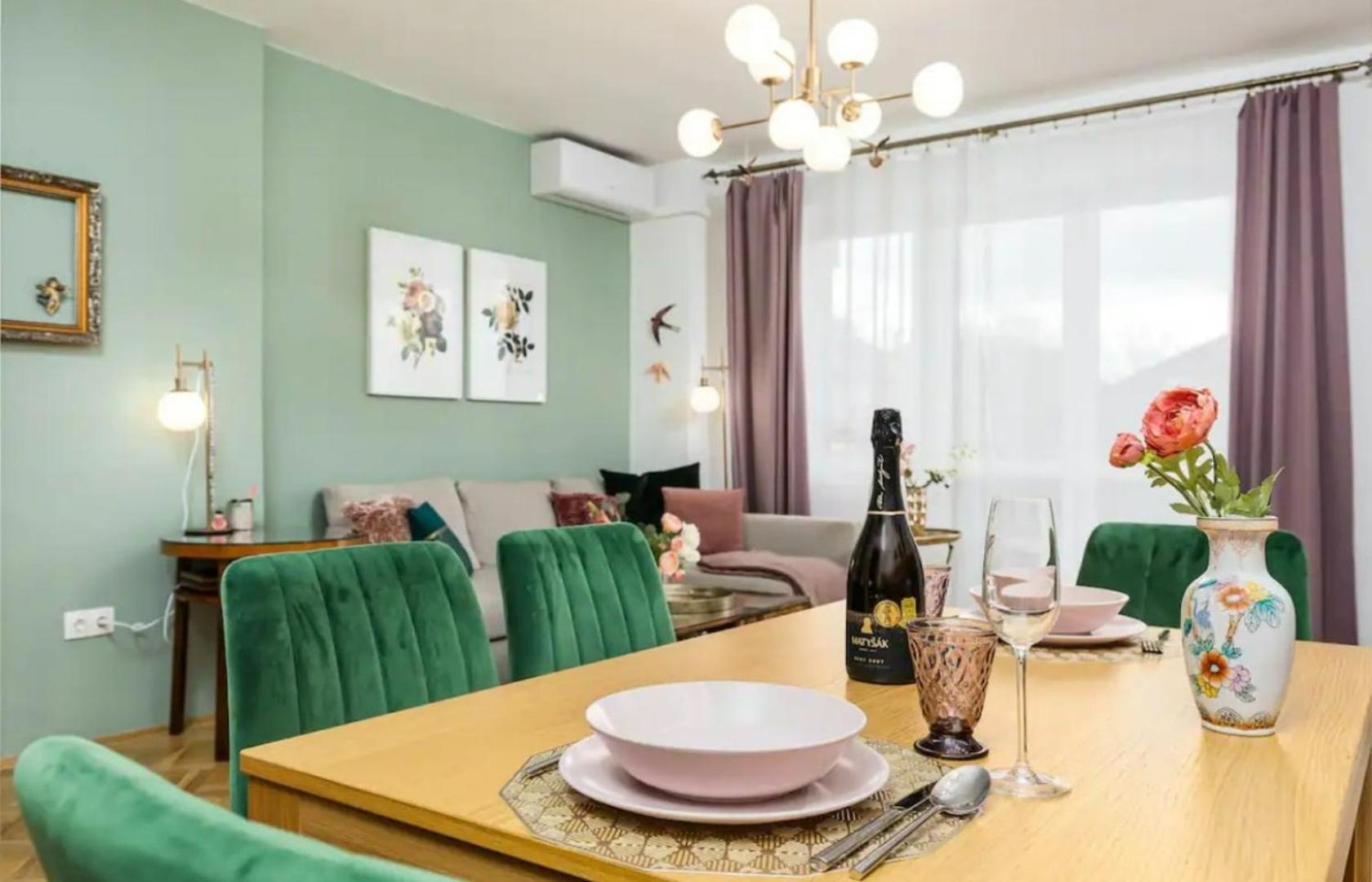 Elegant Escape By Buda Castle For Pleasure Seekers بودابست المظهر الخارجي الصورة